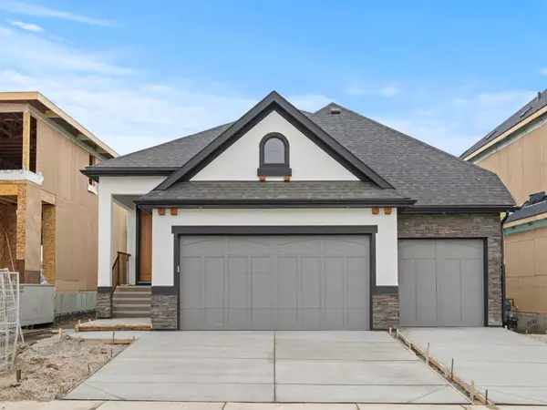 176 Marina GRV SE, Calgary, AB T3M 3S9