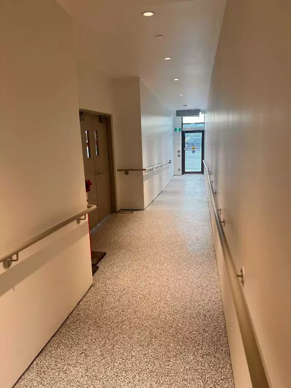 Calgary, AB T3J 6J1,1161 Na'a CIR SW