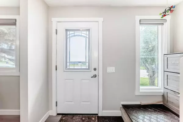 Calgary, AB T2A 6V8,91 Aberdare RD NE