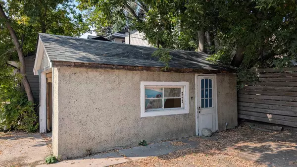 Calgary, AB T2E 3L1,1509 Edmonton TRL NE