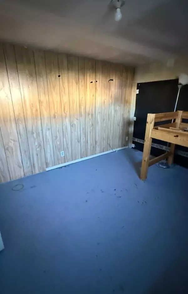 Rocky Mountain House, AB T4T 1C1,4939 49 ST