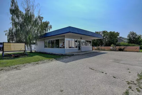 Grande Prairie, AB T8V1E5,10001 104 AVE