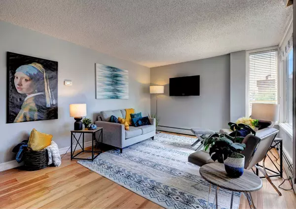 Calgary, AB T2R 0L7,1123 13 AVE SW #506