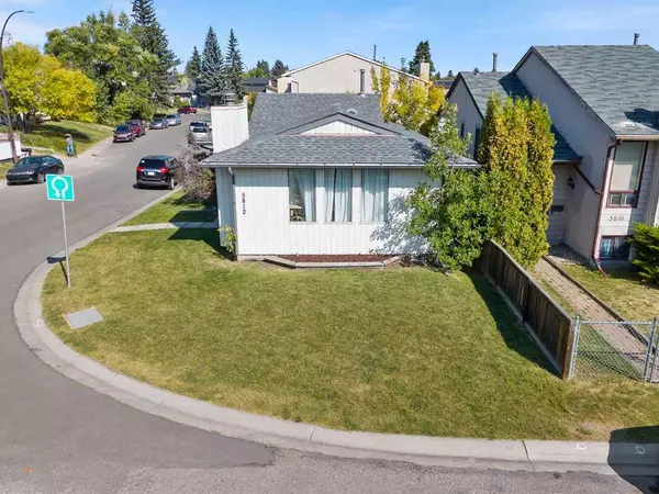 Calgary, AB T1Y 4P7,5812 22 AVE NE