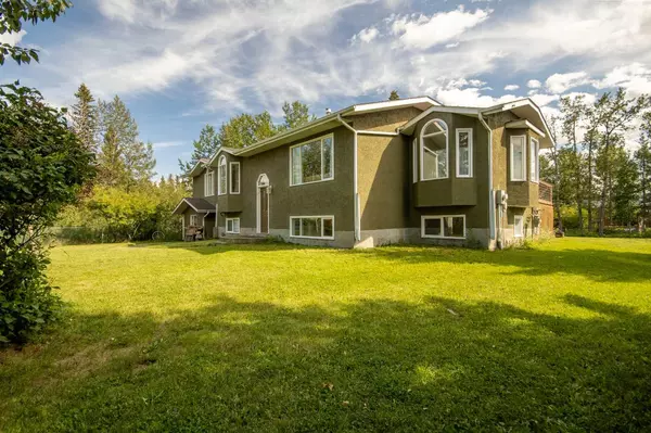 Sundre, AB T0M 1X0,550 4 AVE W