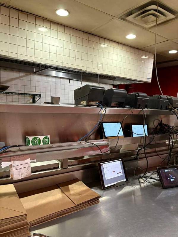 Calgary, AB T2M3Y7,2128 crowchild TRL NW