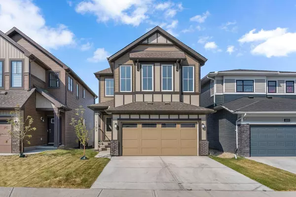 1209 Chinook Gate Bay SW, Airdrie, AB T4B 5J2