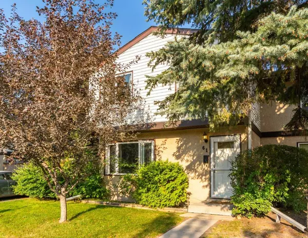 630 Sabrina RD SW #61, Calgary, AB T2W 2N7