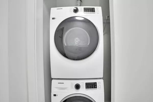 Calgary, AB T2A 7V1,8500 19 AVE SE #2313