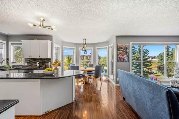 Airdrie, AB T4B 2P3,216 Stonegate PL NW