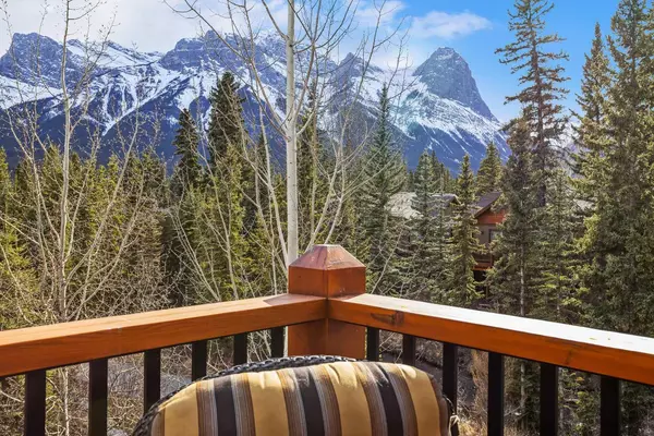 Canmore, AB T1W2G2,7 Creekside Mews