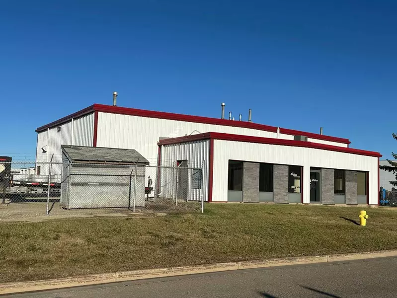 8602 111A ST, Grande Prairie, AB T8V 5L3