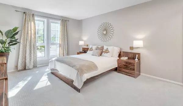 Calgary, AB T3H 1K2,488 Strathcona DR SW