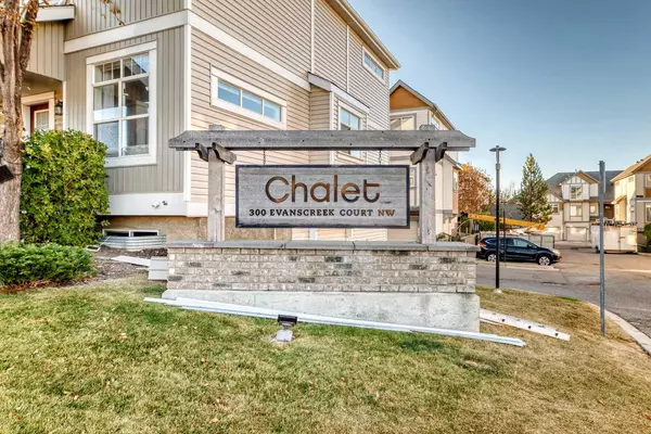 300 Evanscreek CT NW #47, Calgary, AB T3P 0B8