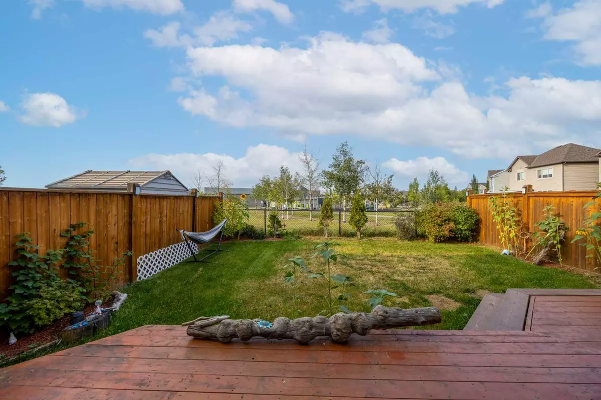 Airdrie, AB T4B 3R3,126 Windstone AVE SW