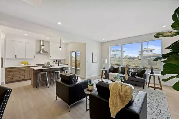 Calgary, AB T2Y 0W9,43 Versant VW SW