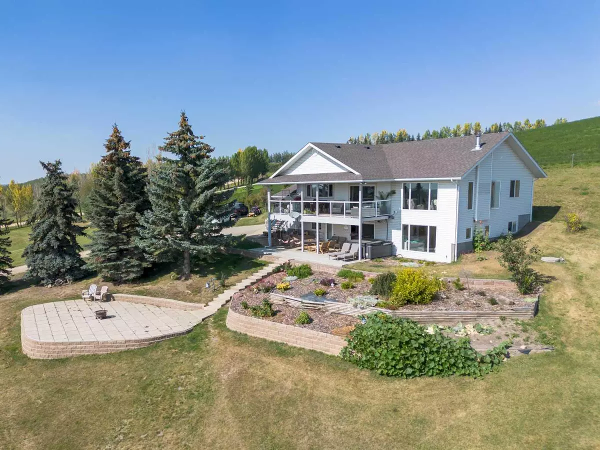 Rural Lacombe County, AB T0C 0J0,40017 RR23