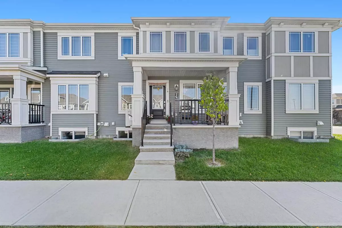 Airdrie, AB T4B 5L2,2200 Windbury Greenway SW