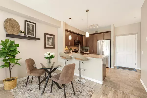 4 Kingsland Close SE #3207, Airdrie, AB T4A 0J3