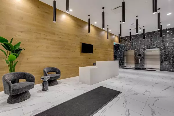 Calgary, AB T2N 5G5,110 18A ST NW #612