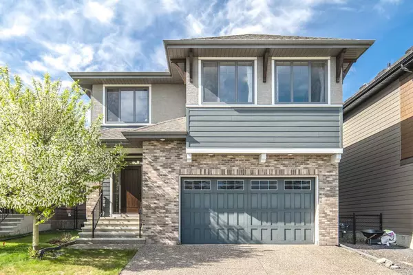 767 Shawnee DR SW, Calgary, AB T2Y 1V6