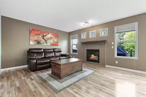 Calgary, AB T2Y 5A5,181 Everridge DR SW