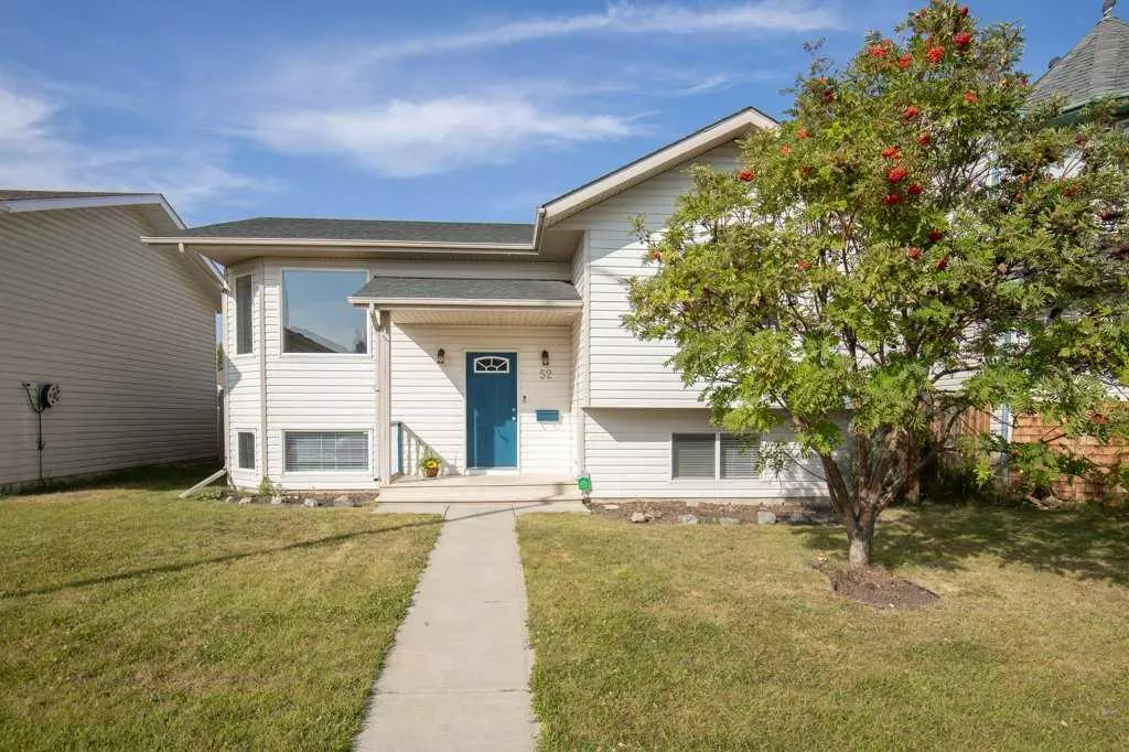 Sylvan Lake, AB T4S 1X7,52 Harper DR