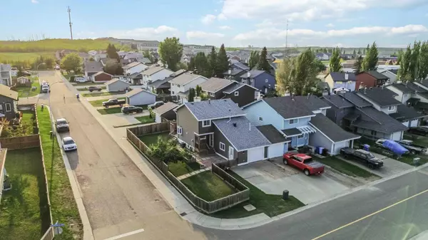 219 Athabasca AVE, Fort Mcmurray, AB T9J 1G5
