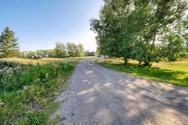 Rural Rocky View County, AB T3R 1H4,260044 Bearspaw RD