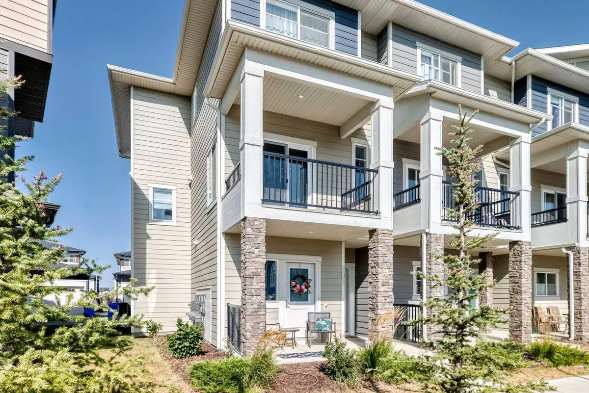 Calgary, AB T3N 1X2,95 Skyview Close NE #202