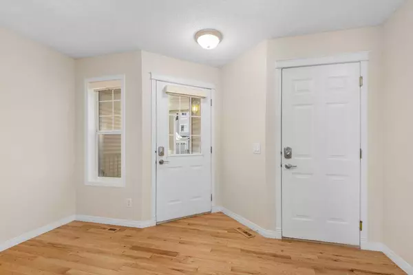 Calgary, AB T3A 6J4,175 Hidden Creek GDNS NW