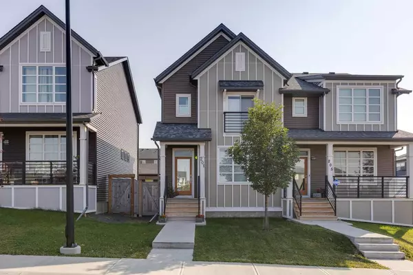201 Carringvue WAY NW, Calgary, AB T3P 1K6