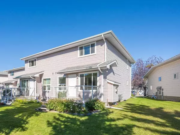 Calgary, AB T1Y 7B7,100 Catalina CIR NE