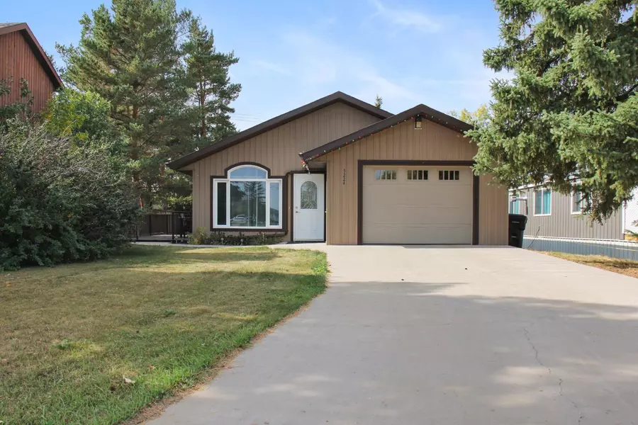 5224 47 ST, Consort, AB T0C 1B0