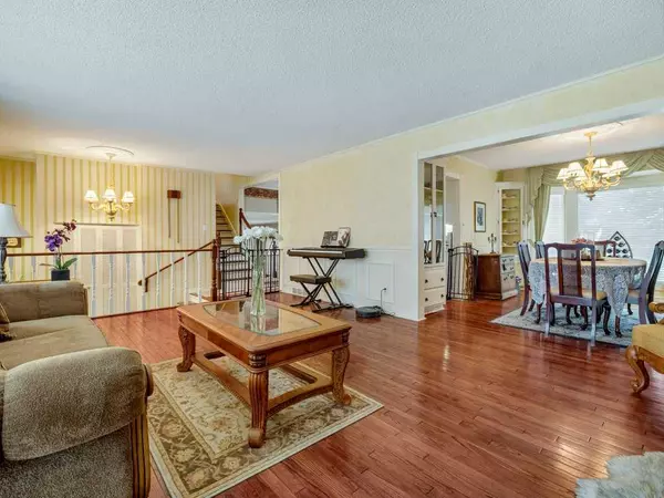 Cardston, AB T0K 0K0,144 5th ST W
