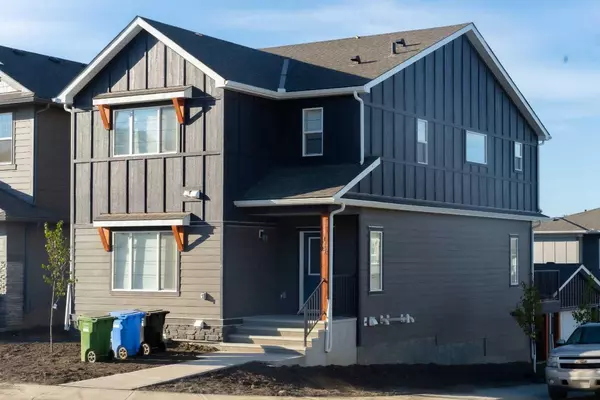 169 Verity MNR SW, Calgary, AB T2Y 0n5