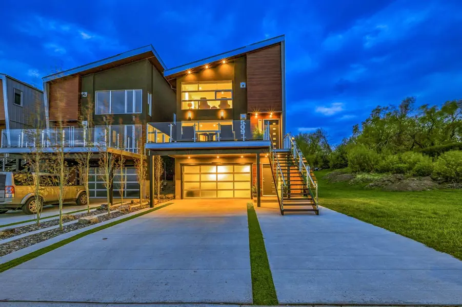 509 31 AVE NE, Calgary, AB T2E6N8