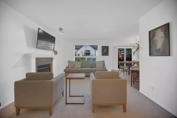 Calgary, AB T2Y 3Z1,154 Bridlewood CT SW