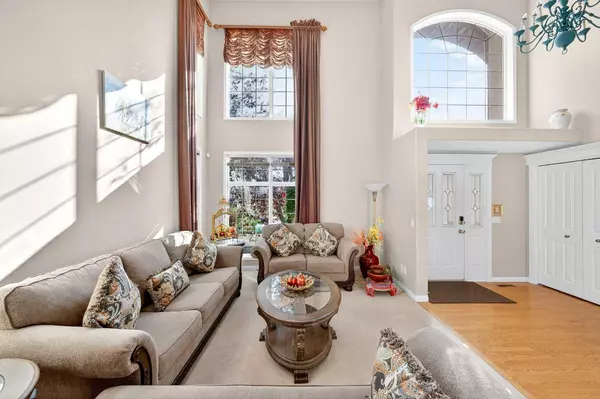 Calgary, AB T3A 5S2,10345 Hamptons BLVD NW