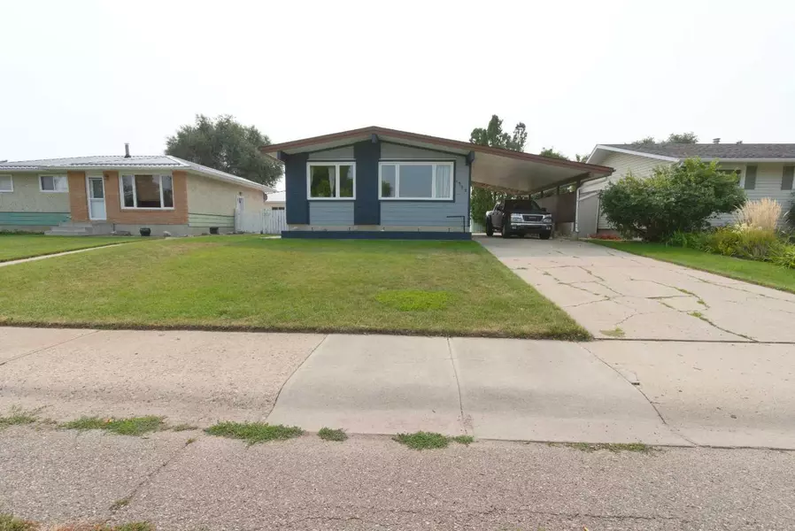 1955 20 ST SE, Medicine Hat, AB T1A 2B8