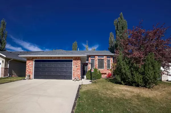 Lacombe, AB T4L 2H7,6 Royal CRES