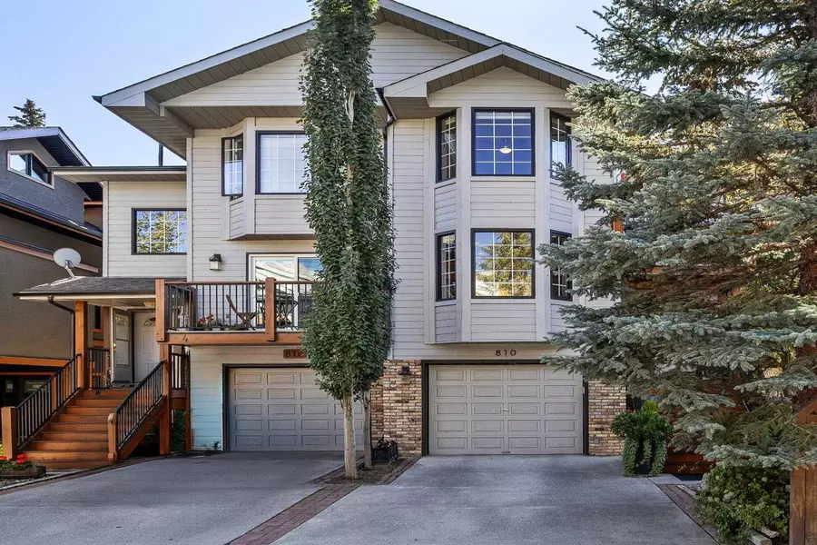 810 4th ST NW #3, Canmore, AB T1W 2H6