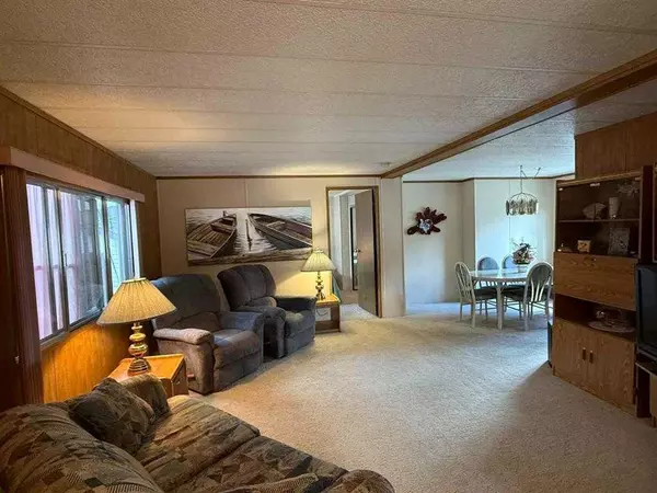 Calgary, AB T3G4E4,99 Arbour Lake Road RD NW #186