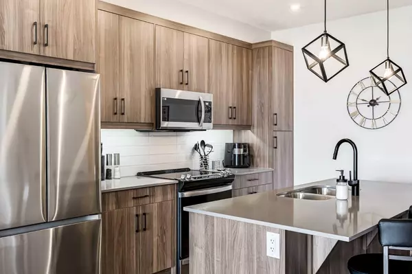 40 Sage Hill WALK NW #408, Calgary, AB T3R 2C5