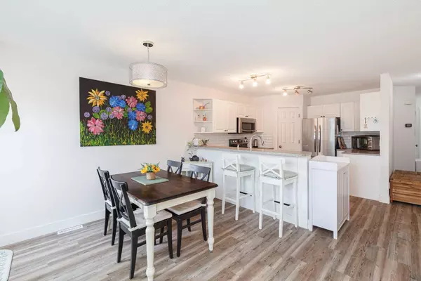 Calgary, AB T2X3N6,25 Chaparral Ridge TER SE