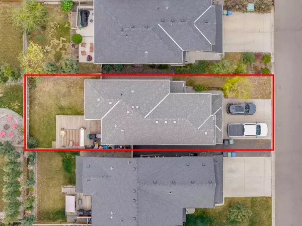 Calgary, AB T2Z0K2,2107 Brightoncrest GN SE