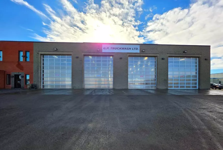 11485 97 AVE, Grande Prairie, AB T8V5R8