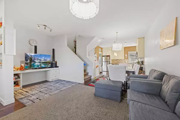 Calgary, AB T3N 0K7,37 Skyview Ranch MNR NE