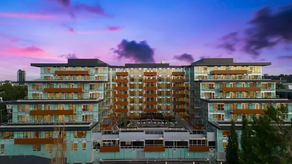 Calgary, AB T2N 5G5,110 18A ST NW #402