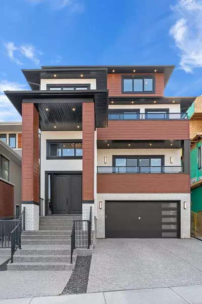 467 Patterson BLVD SW, Calgary, AB T3H 3N6